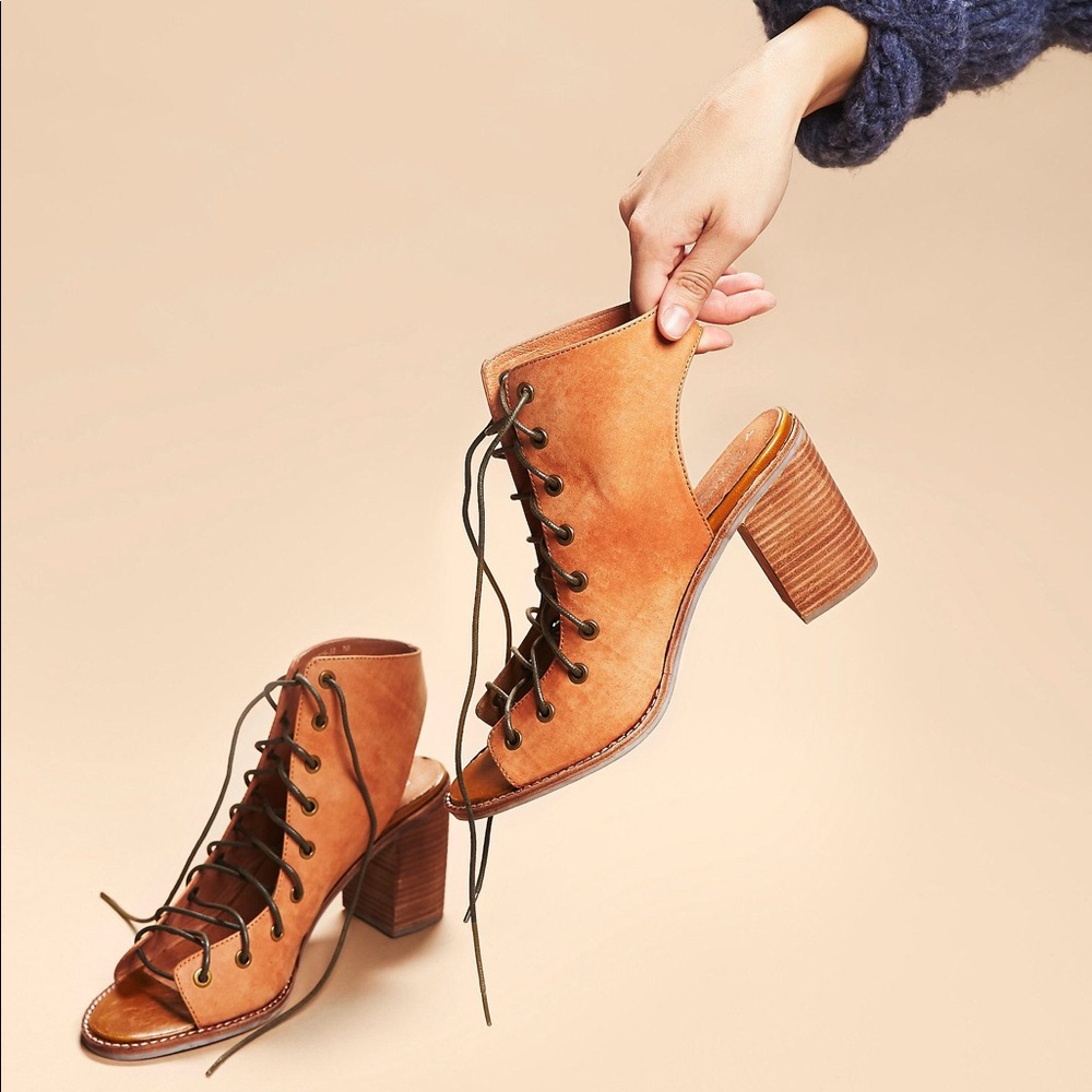 Free People x Jeffery Campbell Minimal LaceUp Heel